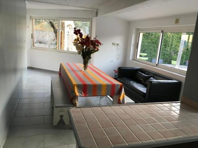 Appartamento Rez De Chaussé Bollène
